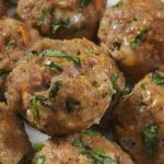 ¡Albóndigas de la abuela en Frito y Cocido: receta tradicional!