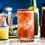 ¿Cómo hacer micheladas con fruta natural? Recetas refrescantes