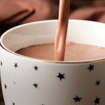 ¡Delicioso chocolate caliente navideño para celebrar!