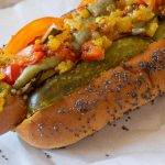 ¡Delicioso hot dog con guacamole para disfrutar en casa!