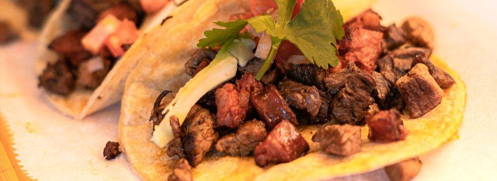 disfruta de un autentico taco placero de chicharron - ¡Disfruta de un auténtico taco placero de chicharrón!