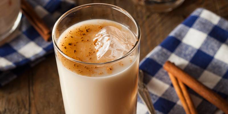 disfruta de una refrescante agua de horchata de arroz casera - Disfruta de una refrescante Agua de Horchata de Arroz casera