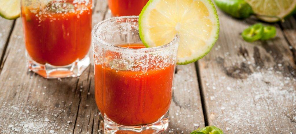 jugo de tomate preparado delicioso y listo para disfrutar - Jugo de Tomate Preparado: ¡Delicioso y Listo para Disfrutar!