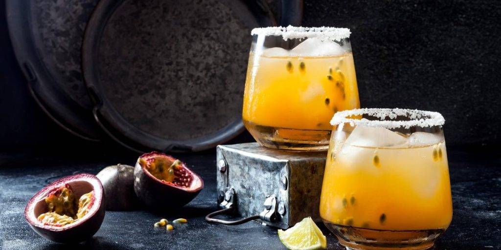 prueba esta deliciosa margarita de fresa con tequila - ¡Prueba esta deliciosa Margarita de Fresa con Tequila!