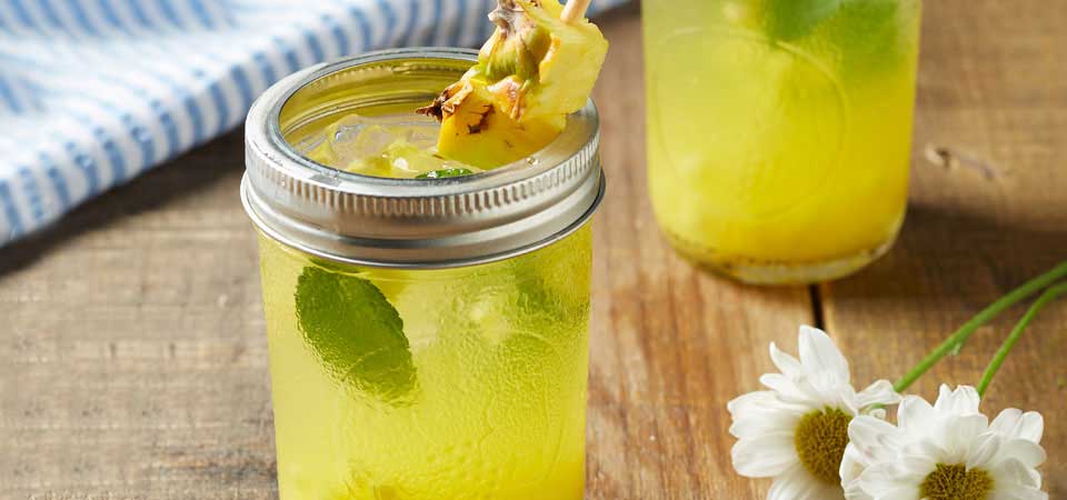 refrescante agua de fresa y pina deliciosa combinacion - Refrescante agua de fresa y piña - ¡Deliciosa combinación!